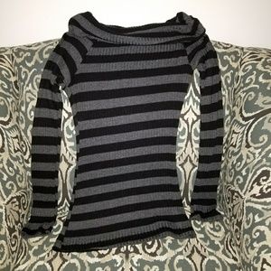 Gray and black sweater